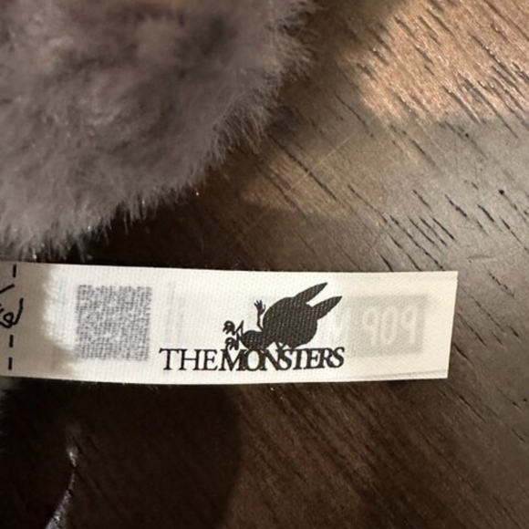 Authentic Secret ID Labubu - Picture 2 of 12